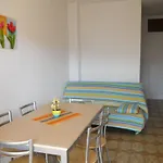 Bright Flat Next To The Beach-beahost *