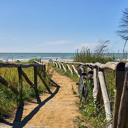 公寓 Bright Flat Next To The Beach-beahost 比比翁