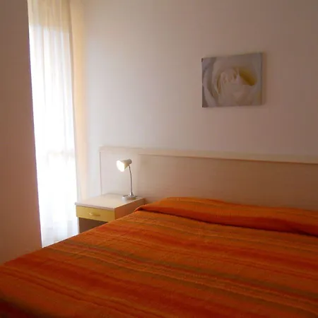 Bright Flat Next To The Beach-beahost Апартаменты