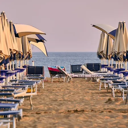 Bright Flat Next To The Beach-beahost Lejlighed Bibione