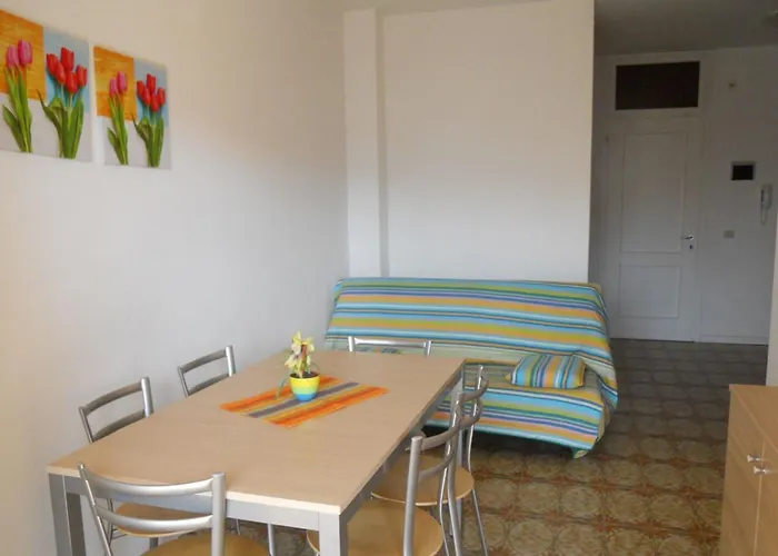 Bright Flat Next To The Beach-beahost Apartment