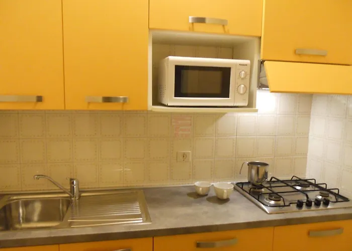 Bright Flat Next To The Beach-beahost Апартаменти Бібіоне